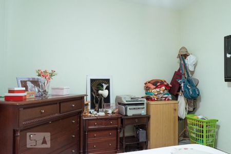 Casa à venda com 250m², 2 quartos e 4 vagasQuarto 2