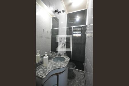 Casa à venda com 200m², 4 quartos e 4 vagasBanheiro Social