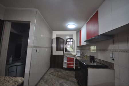 Casa à venda com 200m², 4 quartos e 4 vagasCozinha