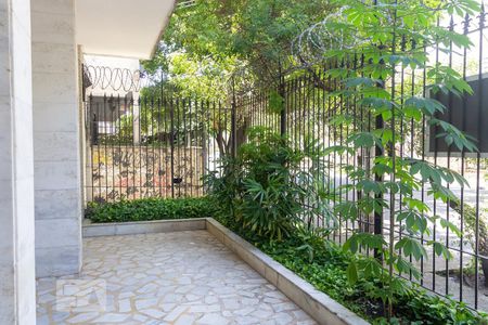 Apartamento à venda com 55m², 2 quartos e sem vagaÁrea comum