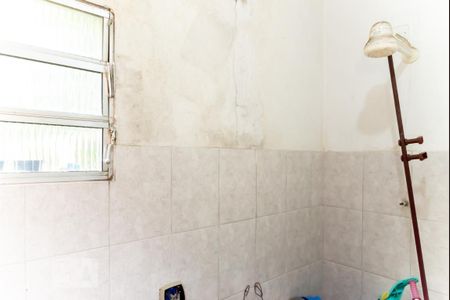 Casa à venda com 166m², 4 quartos e 2 vagasBanheiro 2