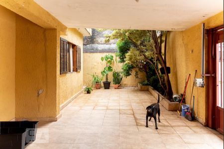 Casa à venda com 166m², 4 quartos e 2 vagasGaragem