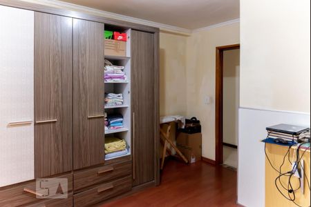 Quarto 2 de casa à venda com 4 quartos, 166m² em Jardim Três Marias, São Paulo