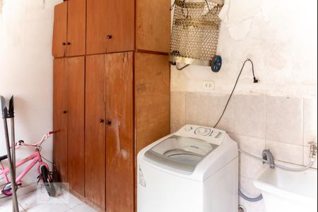 Casa à venda com 166m², 4 quartos e 2 vagasÁrea de Serviço