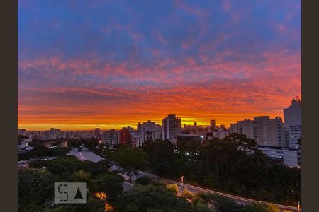 Apartamento para alugar com 90m², 2 quartos e 1 vagaVista do quarto 2 - pôr do sol