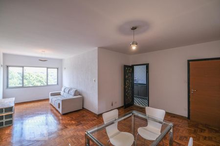 Apartamento para alugar com 90m², 2 quartos e 1 vagaSala