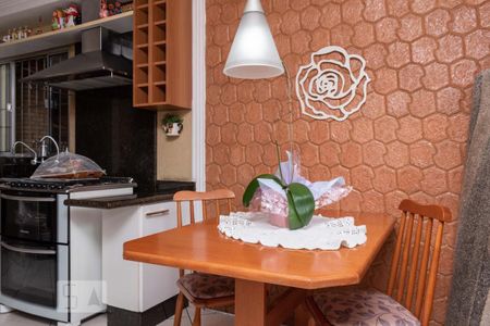 Casa à venda com 400m², 4 quartos e 6 vagasCozinha