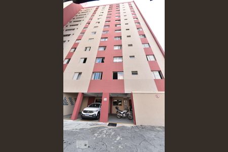 Apartamento para alugar com 62m², 2 quartos e 1 vaga Apartamento para alugar com 62m², 2 quartos e 1 vagaFachada