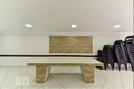 Apartamento para alugar com 62m², 2 quartos e 1 vaga Apartamento para alugar com 62m², 2 quartos e 1 vagaÁrea comum - Salão de festas