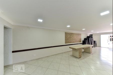 Apartamento para alugar com 62m², 2 quartos e 1 vaga Apartamento para alugar com 62m², 2 quartos e 1 vagaÁrea comum - Salão de festas