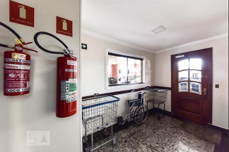 Hall de Entrada de apartamento para alugar com 2 quartos, 62m² em Rudge Ramos, São Bernardo do Campo