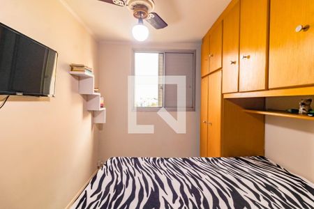 Quarto 2 de apartamento para alugar com 2 quartos, 63m² em Vila Campestre, São Paulo