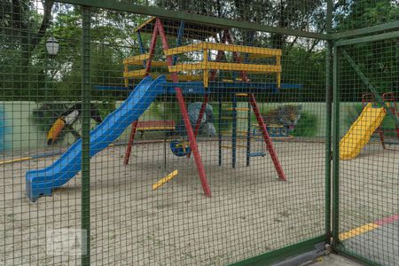 Apartamento à venda com 63m², 2 quartos e 1 vagaÁrea Comum - Playground