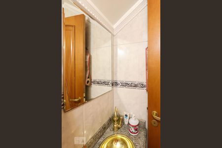 Casa para alugar com 235m², 4 quartos e 3 vagas Casa para alugar com 235m², 4 quartos e 3 vagasLavabo