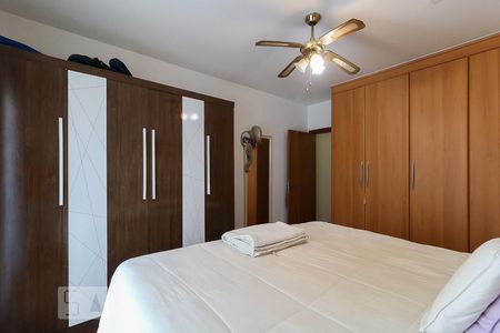 Casa para alugar com 235m², 4 quartos e 3 vagas Casa para alugar com 235m², 4 quartos e 3 vagasQuarto 2