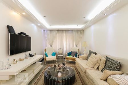 Sala de casa para alugar com 4 quartos, 235m² em Cidade São Francisco, São Paulo