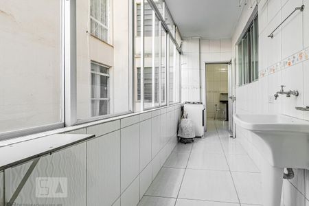 Apartamento para alugar com 112m², 3 quartos e sem vaga Apartamento para alugar com 112m², 3 quartos e sem vagaÁrea de Serviço