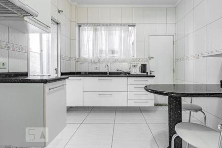 Apartamento para alugar com 112m², 3 quartos e sem vaga Apartamento para alugar com 112m², 3 quartos e sem vagaCozinha