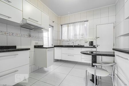 Apartamento para alugar com 112m², 3 quartos e sem vaga Apartamento para alugar com 112m², 3 quartos e sem vagaCozinha