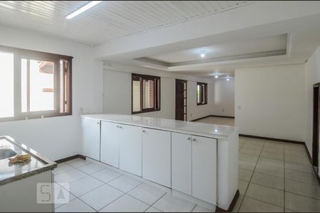 Casa para alugar com 280m², 4 quartos e 4 vagas Casa para alugar com 280m², 4 quartos e 4 vagascozinha