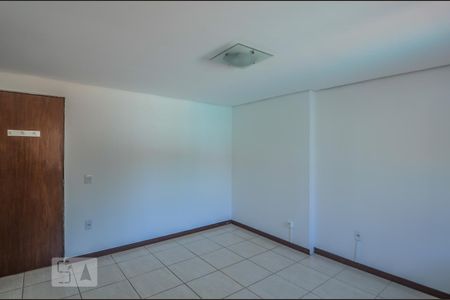 Suíte de casa para alugar com 4 quartos, 280m² em Ipanema, Porto Alegre