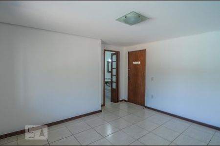 Suíte de casa para alugar com 4 quartos, 280m² em Ipanema, Porto Alegre