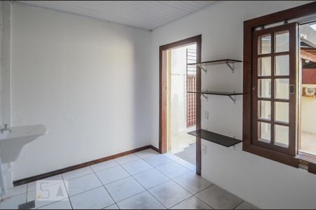 Casa para alugar com 280m², 4 quartos e 4 vagas Casa para alugar com 280m², 4 quartos e 4 vagasLavanderia