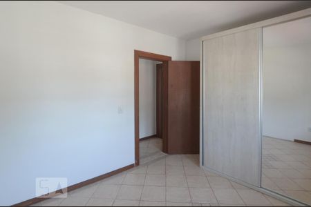 Casa para alugar com 280m², 4 quartos e 4 vagas Casa para alugar com 280m², 4 quartos e 4 vagasQuarto 2