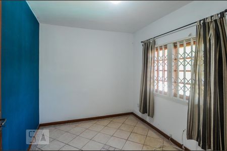 Casa para alugar com 280m², 4 quartos e 4 vagas Casa para alugar com 280m², 4 quartos e 4 vagasQuarto 3