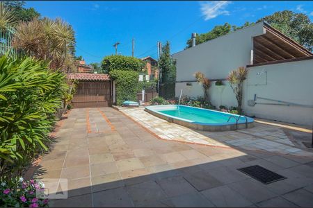 Casa para alugar com 280m², 4 quartos e 4 vagas Casa para alugar com 280m², 4 quartos e 4 vagasPatio Frente