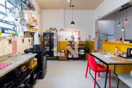 Apartamento à venda com 140m², 2 quartos e sem vagaCozinha