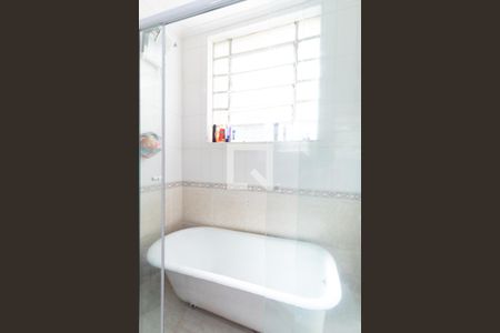 Apartamento à venda com 140m², 2 quartos e sem vagaSuíte - banheiro