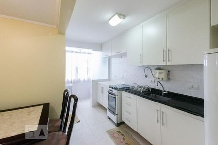Studio para alugar com 35m², 1 quarto e sem vaga Studio para alugar com 35m², 1 quarto e sem vagaCozinha