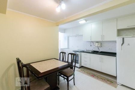 Studio para alugar com 35m², 1 quarto e sem vaga Studio para alugar com 35m², 1 quarto e sem vagaCozinha