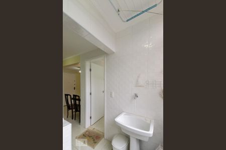Studio para alugar com 35m², 1 quarto e sem vaga Studio para alugar com 35m², 1 quarto e sem vagaÁrea de Serviço