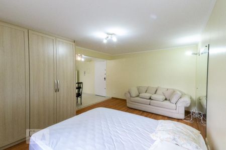 Sala e Quarto de kitnet/studio para alugar com 1 quarto, 35m² em Vila Nova Conceição, São Paulo