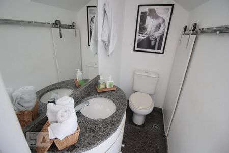 lavabo de apartamento à venda com 2 quartos, 120m² em Perdizes, São Paulo