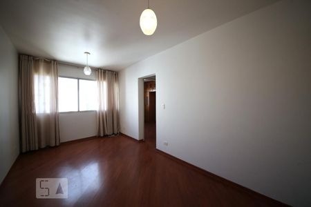 Sala de apartamento para alugar com 1 quarto, 60m² em Brooklin, São Paulo