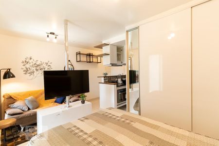 Quarto de kitnet/studio à venda com 1 quarto, 32m² em Pinheiros, São Paulo