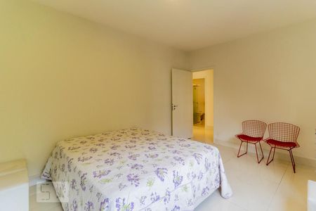 Apartamento à venda com 180m², 3 quartos e 2 vagasQuarto 2