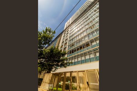 Apartamento à venda com 180m², 3 quartos e 2 vagasFachada