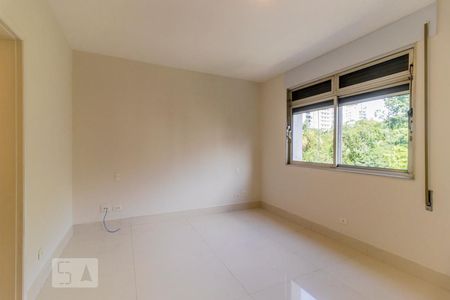 Apartamento à venda com 180m², 3 quartos e 2 vagasSuíte