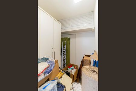 Apartamento à venda com 180m², 3 quartos e 2 vagasQuarto de Serviço