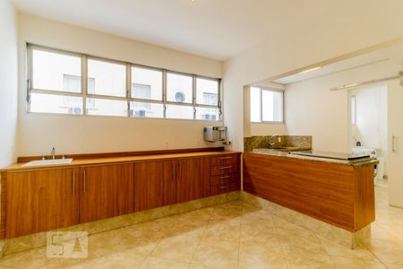 Apartamento à venda com 180m², 3 quartos e 2 vagasCozinha