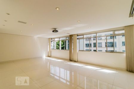 Sala de apartamento à venda com 3 quartos, 180m² em Higienópolis, São Paulo