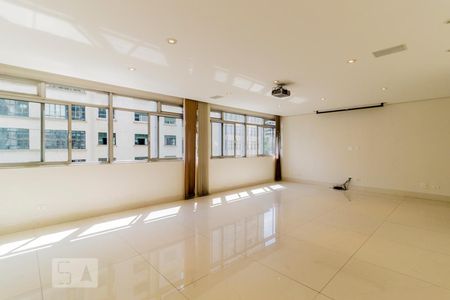 Sala de apartamento à venda com 3 quartos, 180m² em Higienópolis, São Paulo