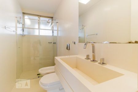 Apartamento à venda com 180m², 3 quartos e 2 vagasBanheiro Social