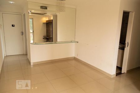 Sala de apartamento para alugar com 3 quartos, 66m² em Cambuci, São Paulo