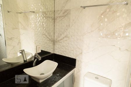 Apartamento para alugar com 66m², 3 quartos e 2 vagasBanheiro 1 