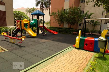 Apartamento para alugar com 66m², 3 quartos e 2 vagasÁrea Comum - Playground